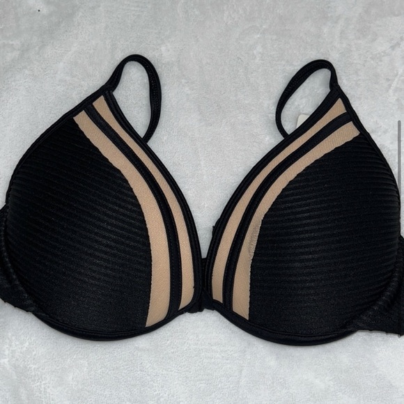 Body Glove Two Piece Bikini Set - Picture 2 of 4